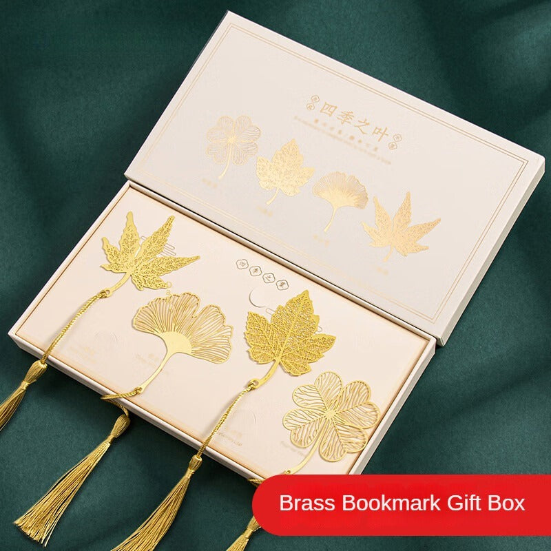 Nature-Inspired Leaf Metal Bookmark – Perfect for Book Lovers